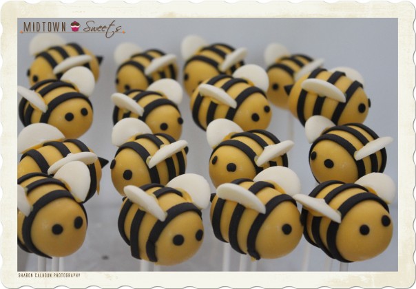 Bee Cake Pops